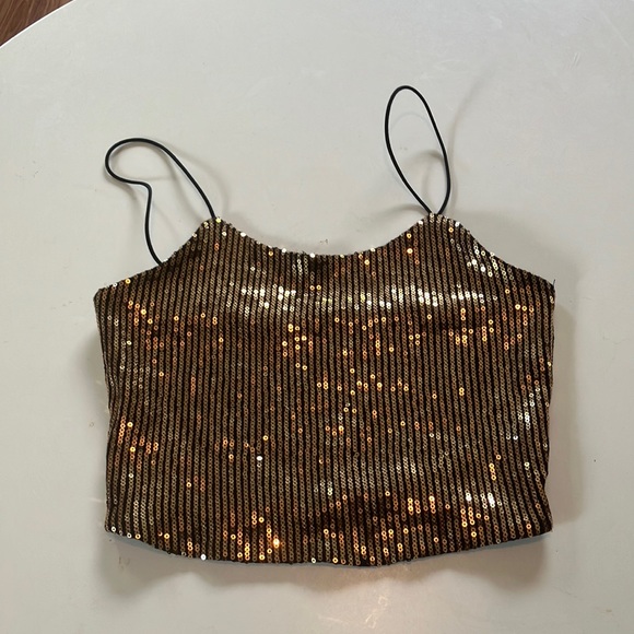 Tops - Stretchy sequin crop tank